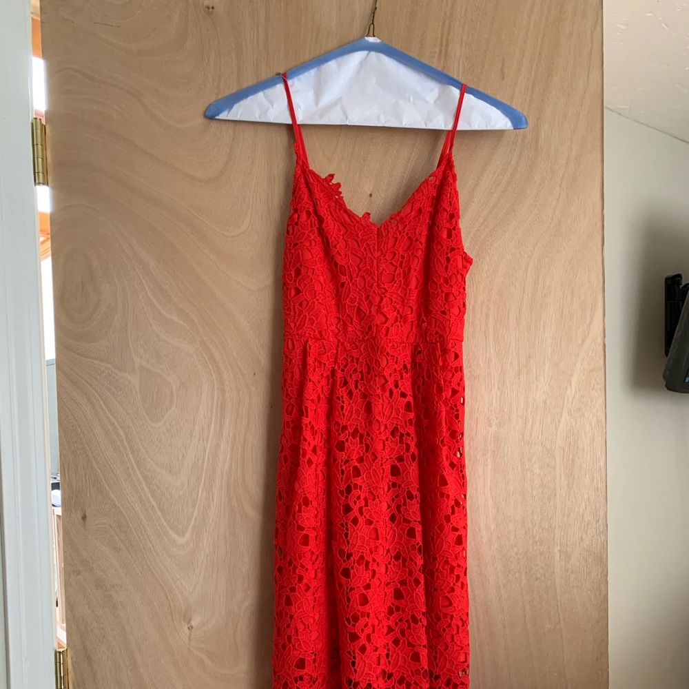 Astr the Label Lace Midi Dress